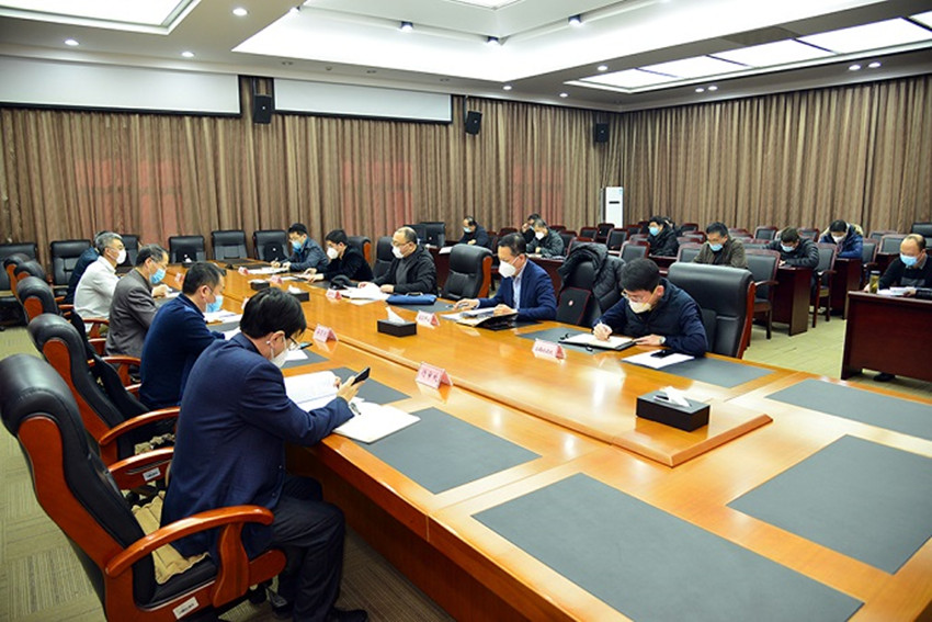 社会地位高.jpg